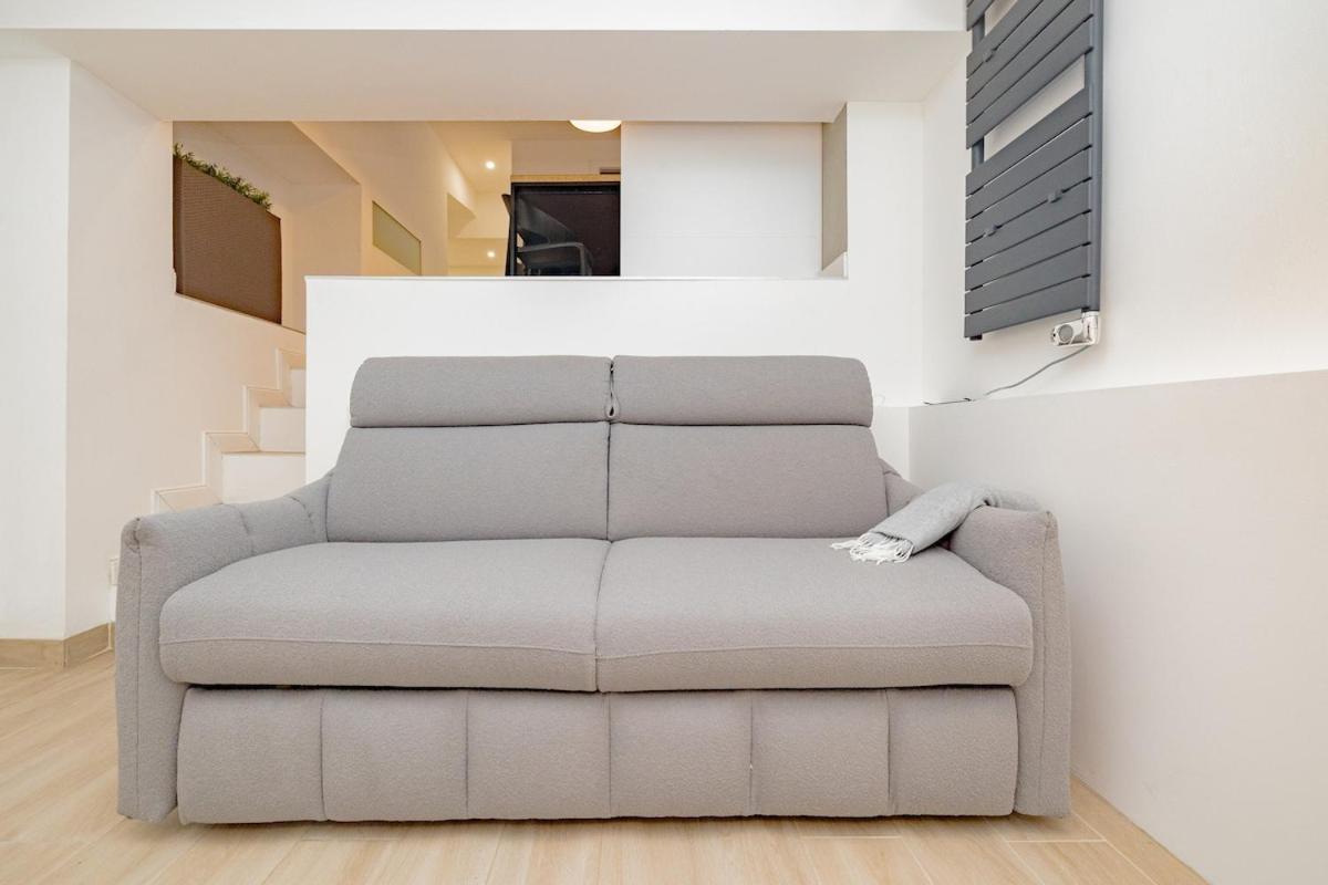 Modern Fondazione Prada M3 Lodi Apartment Mailand